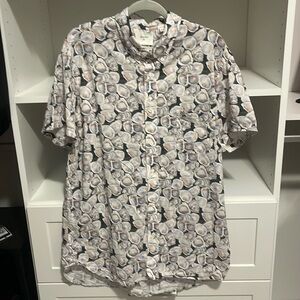 Billy Reid XL short sleeve button down casual shirt. Oysters! Front side pocket